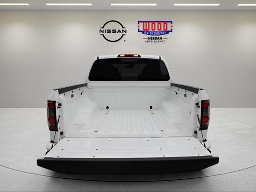 Glacier White 2026 Nissan Frontier SV