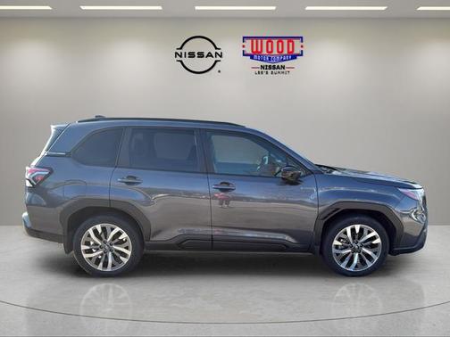 Magnetite Gray Metallic 2023 Subaru Forester Touring