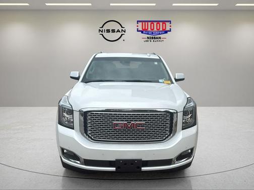 White Frost Tri-Coat 2017 GMC Yukon Denali