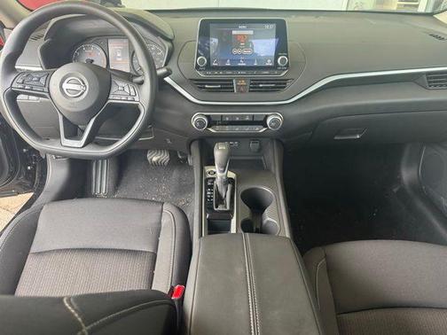 2025 Nissan Altima S