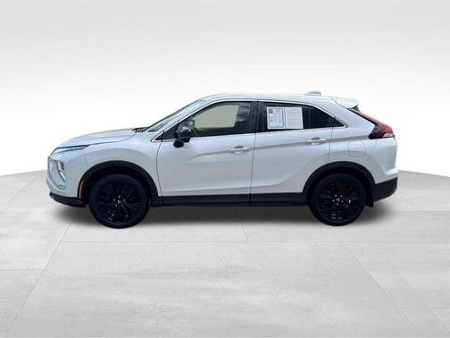 2022 Mitsubishi Eclipse Cross LE