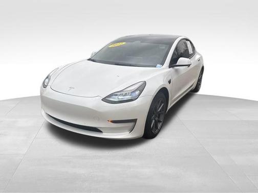 2022 Tesla Model 3 Base