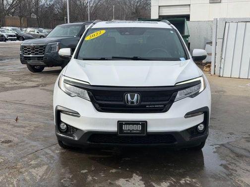 2022 Honda Pilot Black Edition
