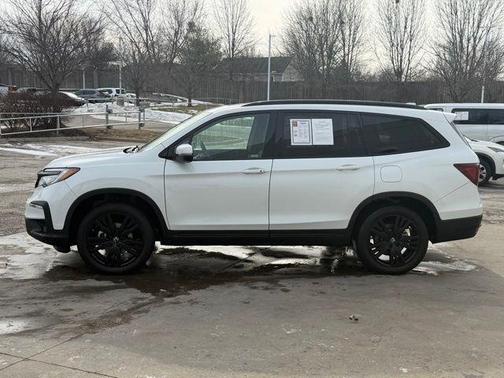 2022 Honda Pilot Black Edition