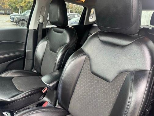 2020 Jeep Compass Altitude