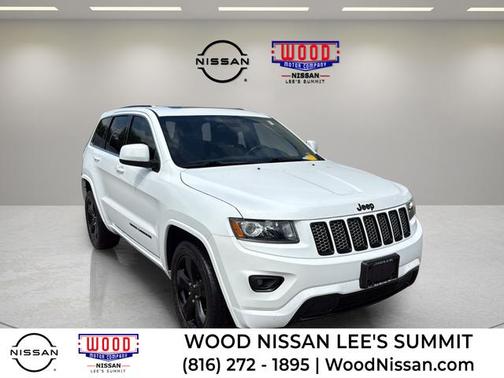 Bright White Clearcoat 2015 Jeep Grand Cherokee Altitude