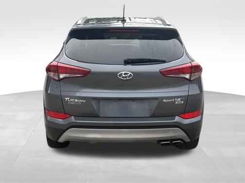 2017 Hyundai TUCSON Sport