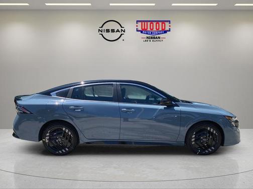 2t Gry Blk Roof 2026 Nissan Sentra SR