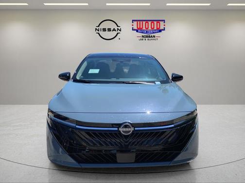 2t Gry Blk Roof 2026 Nissan Sentra SR