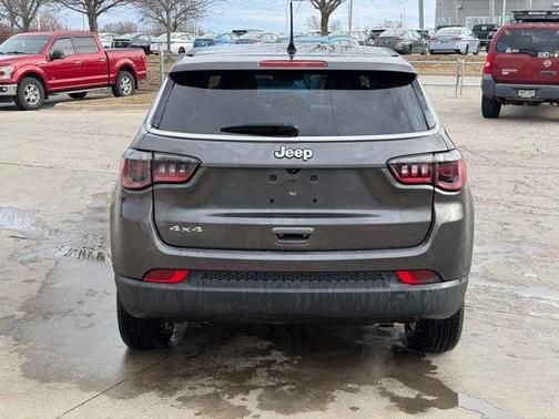 2023 Jeep Compass Sport