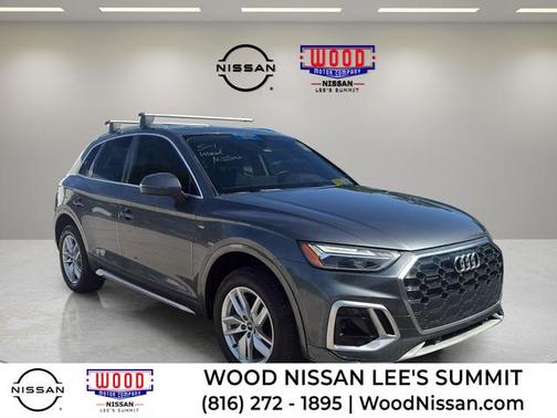 Daytona Gray Pearl Effect 2022 Audi Q5 45 S line quattro Premium