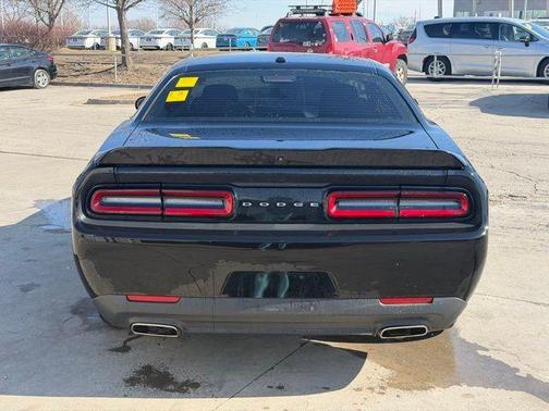 2021 Dodge Challenger SXT