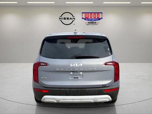 2022 Kia Telluride LX