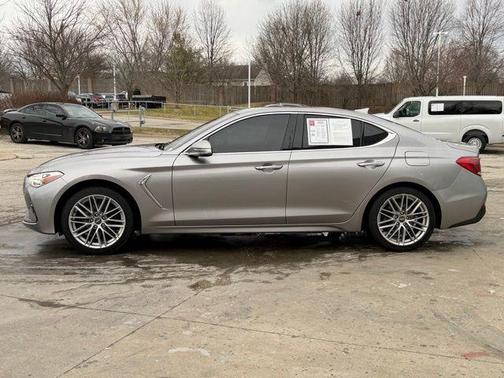 2021 Genesis G70 2.0T