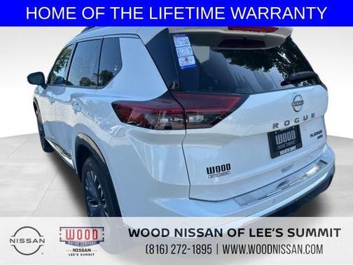 2025 Nissan Rogue Platinum