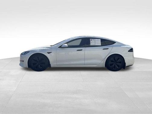 2022 Tesla Model S Base