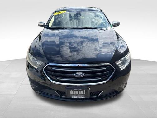 2018 Ford Taurus Limited