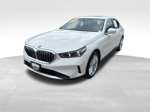 2024 BMW 530 i