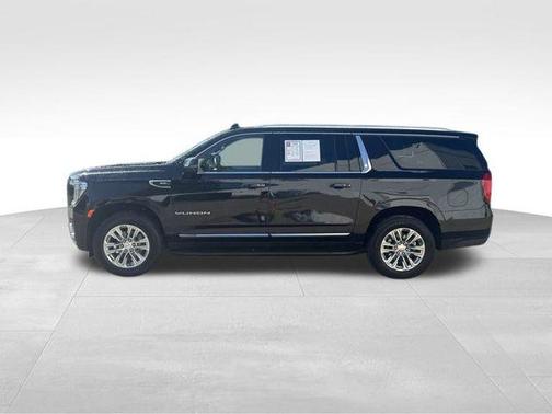 2024 GMC Yukon XL SLT