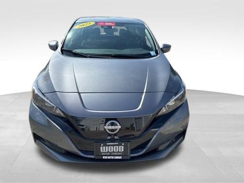 2025 Nissan Leaf S