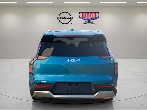 2026 Kia EV9 Wind
