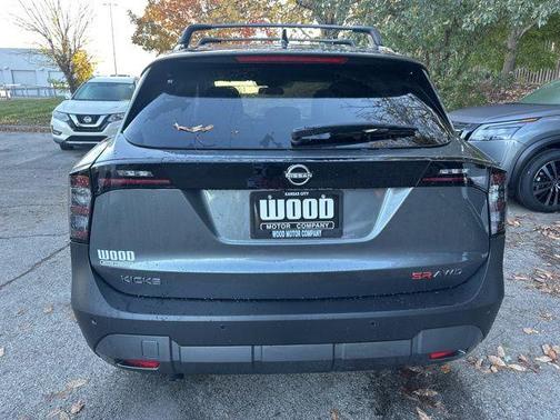 2026 Nissan Kicks SR