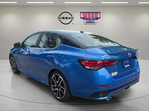 2t Blu Blk Roof 2025 Nissan Sentra SR