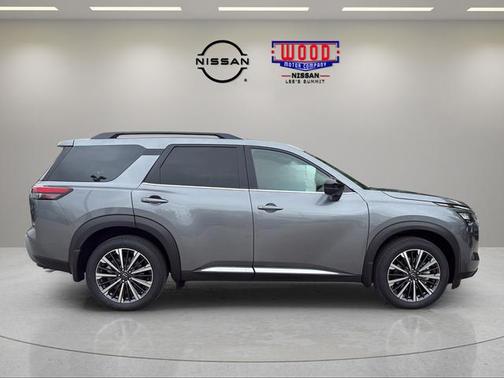Gun Metallic 2026 Nissan Pathfinder Platinum