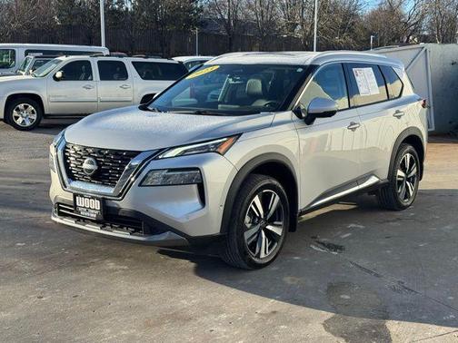 2023 Nissan Rogue SL