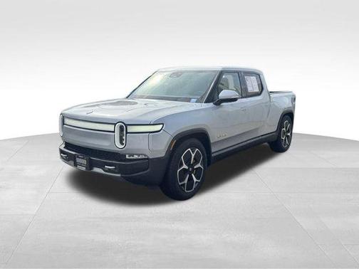 2022 Rivian R1T Adventure Package