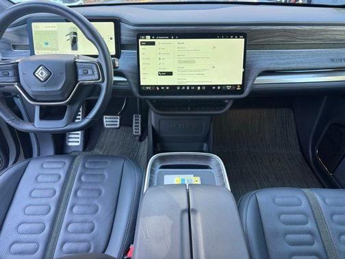 2022 Rivian R1T Adventure Package