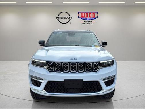 Bright White Clearcoat 2022 Jeep Grand Cherokee 4xe Summit