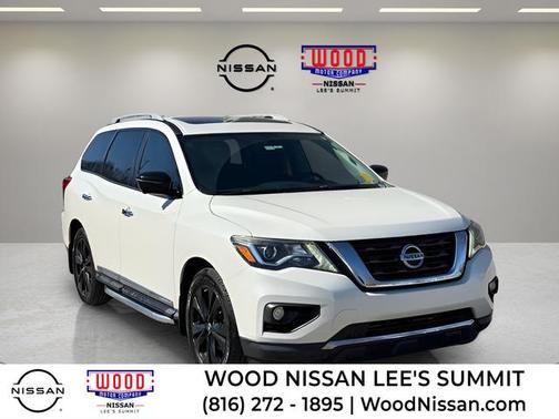 2017 Nissan Pathfinder Platinum