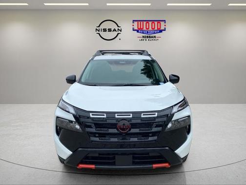 Everest White P 2026 Nissan Rogue Rock Creek