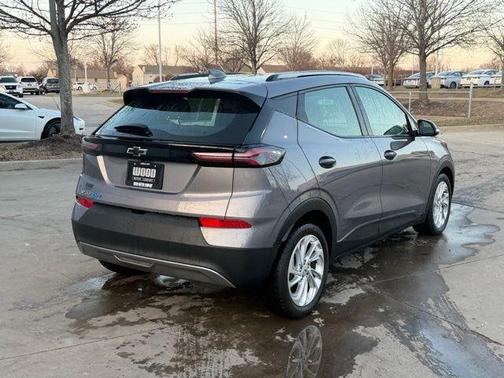 2023 Chevrolet Bolt EUV LT
