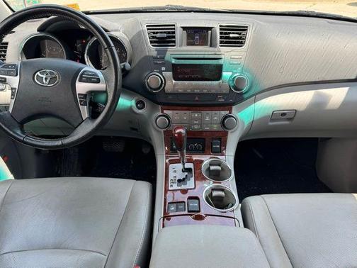 2012 Toyota Highlander Limited