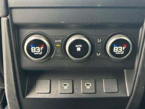 2024 Land Rover Defender P525 Carpathian Edition