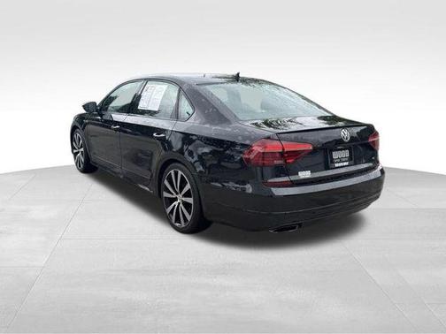 2018 Volkswagen Passat 3.6L V6 GT