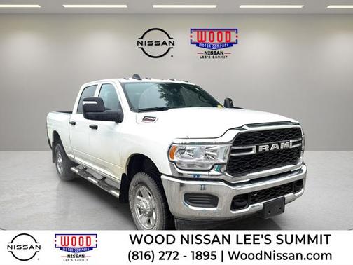 Bright White Clearcoat 2024 RAM 2500 Tradesman