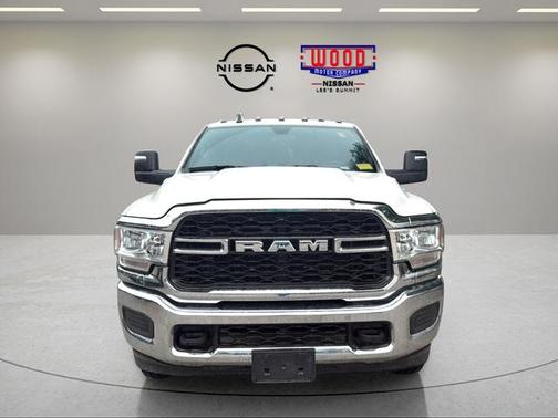 Bright White Clearcoat 2024 RAM 2500 Tradesman