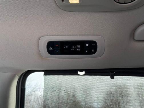 2019 Chrysler Pacifica Touring-L