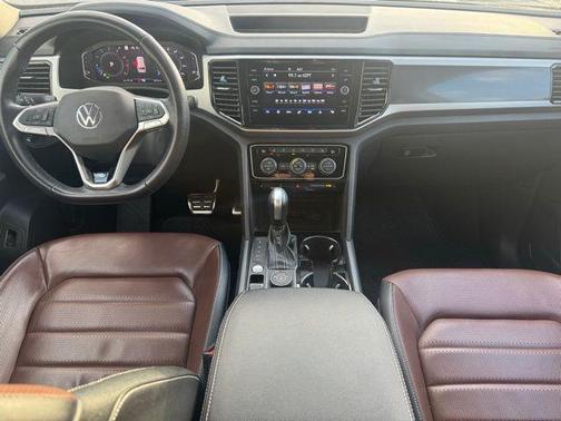 2023 Volkswagen Atlas 3.6L SEL Premium R-Line