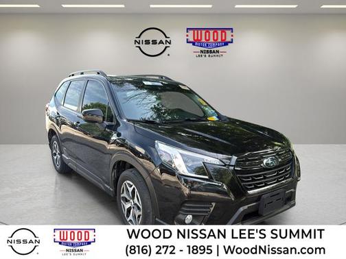 Crystal Black Silica 2022 Subaru Forester Premium