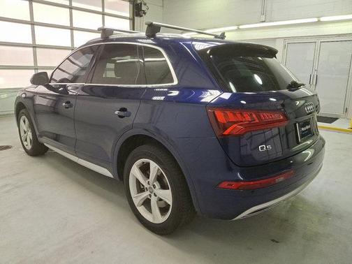 2020 Audi Q5 45 Premium Plus