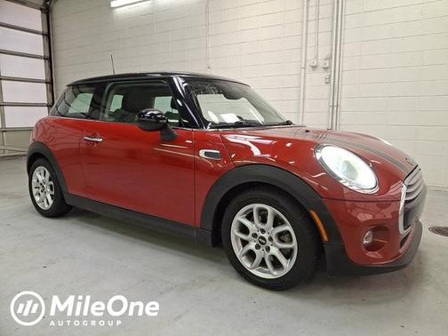 2014 MINI Hardtop Cooper