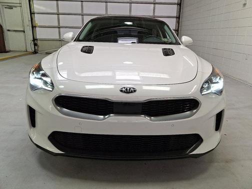 2018 Kia Stinger Premium