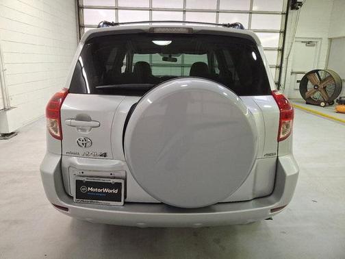 2007 Toyota RAV4 Base