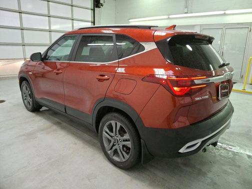 2023 Kia Seltos S