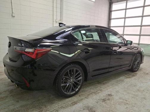 2022 Acura ILX Premium & A-SPEC Packages