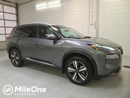 2022 Nissan Rogue SL